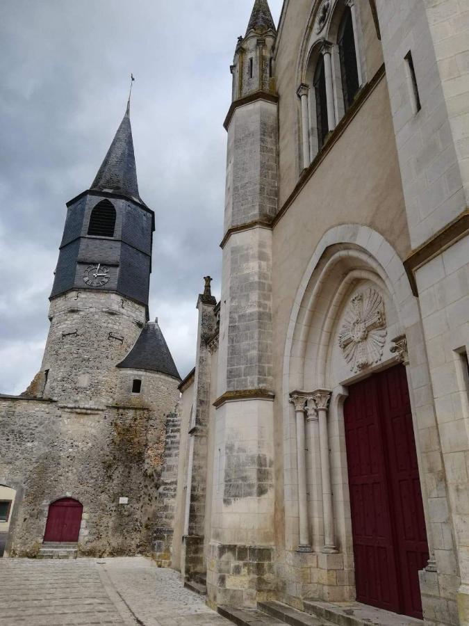 Le Loft Montargis Gien Maison De Ville Sainte-Geneviève-des-Bois Eksteriør bilde